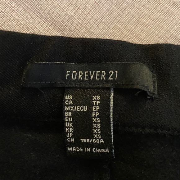 Pants - Picture 6 of 6